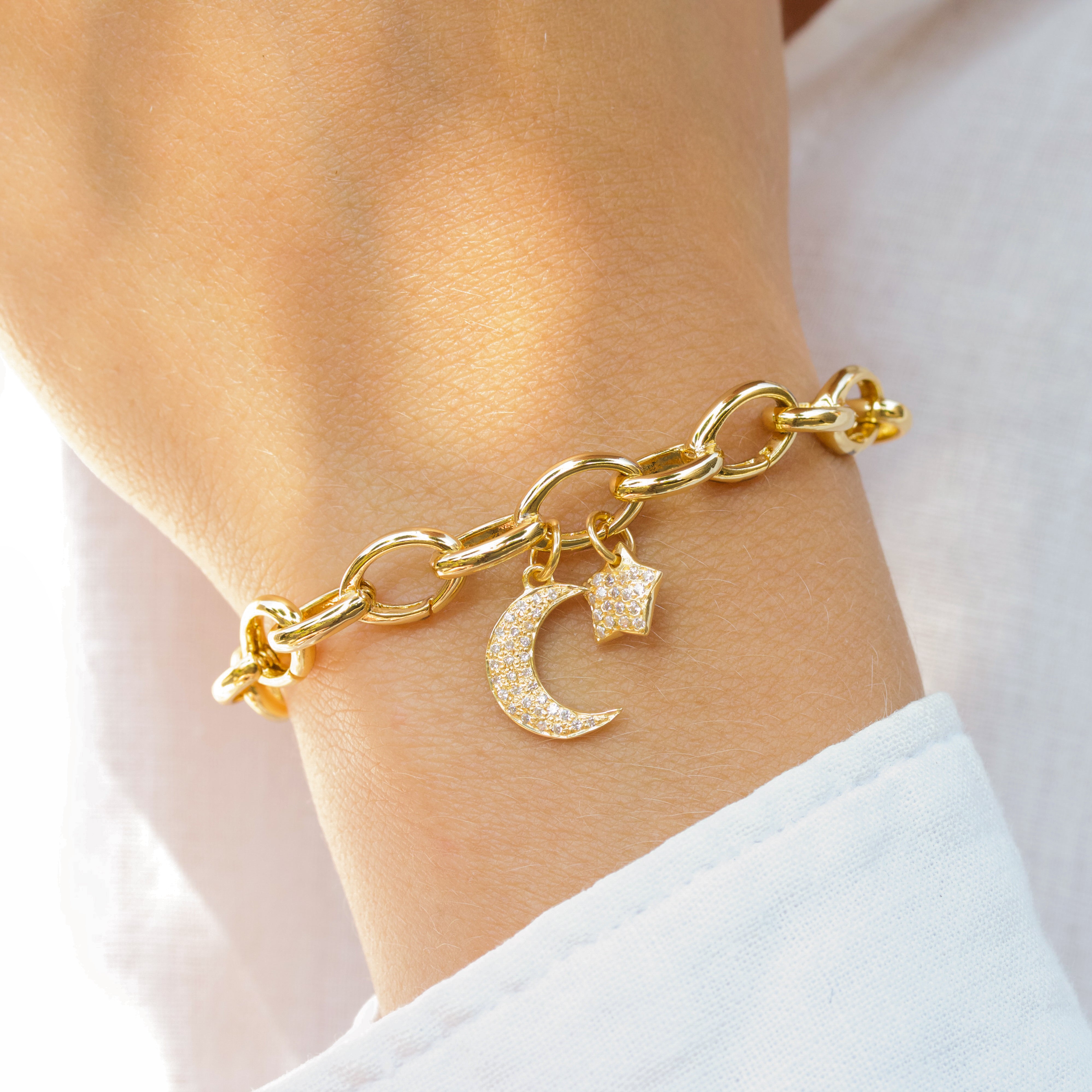 'To the moon and back' vedhæng
