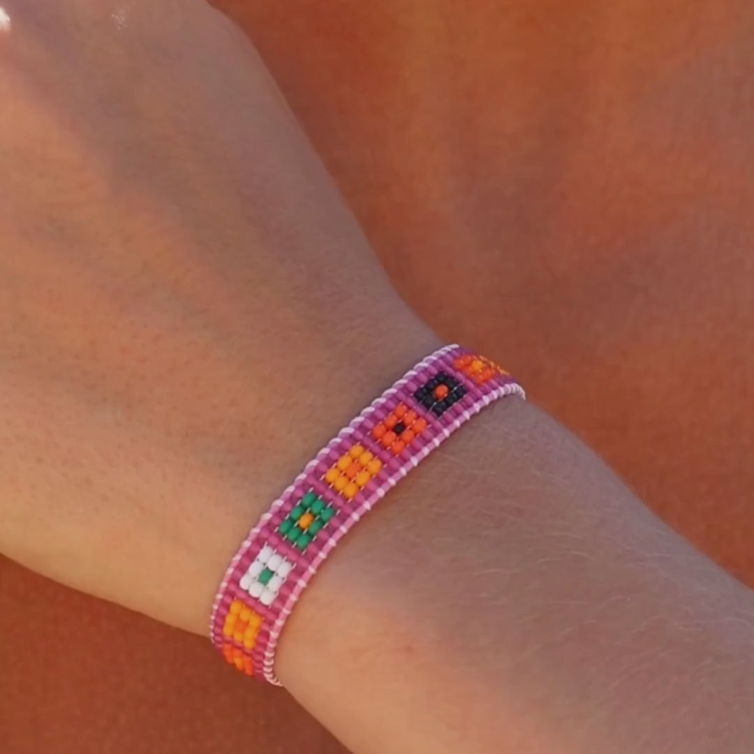 Pink Mosaik perlearmbånd