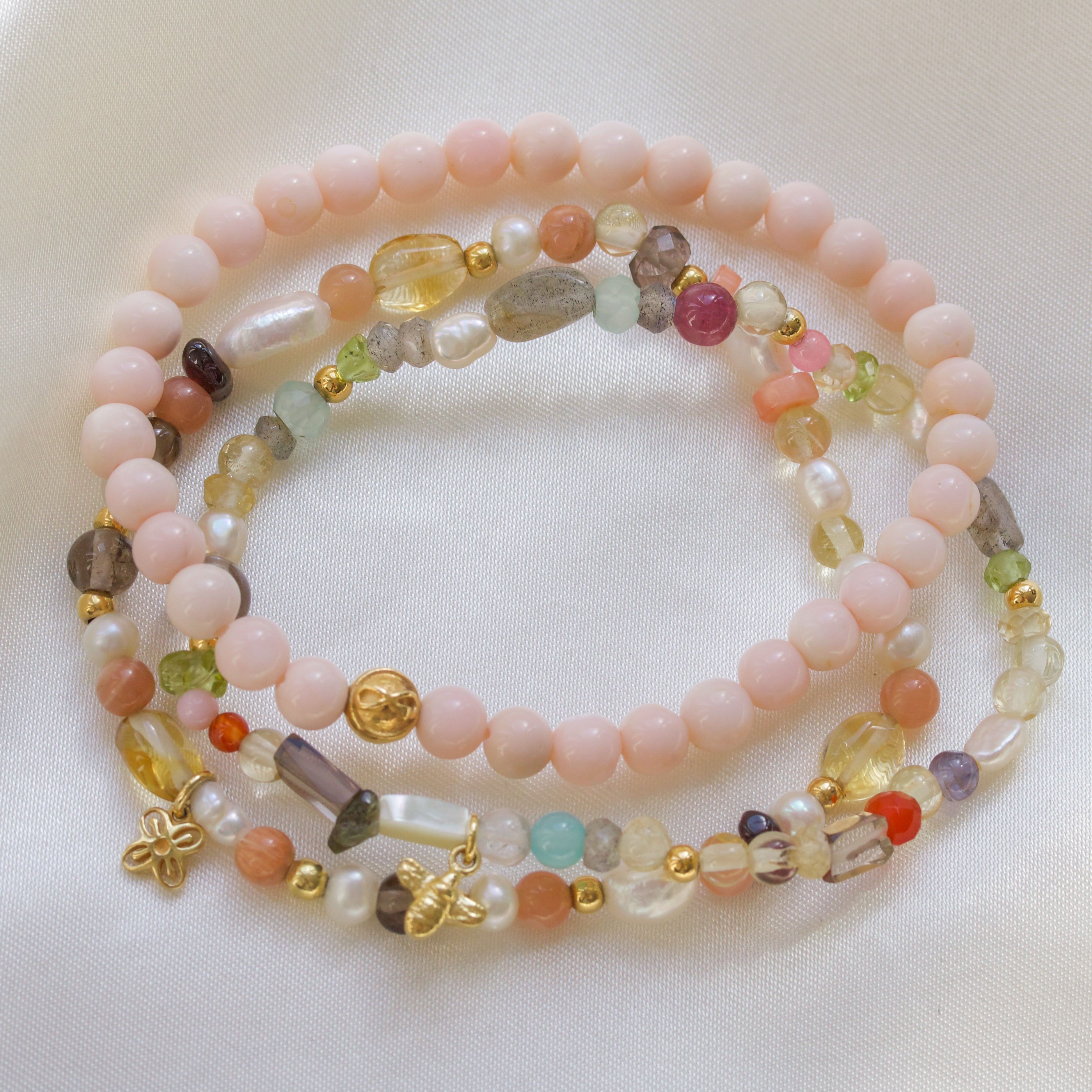 Uendelighed pink opal Perle-armbånd